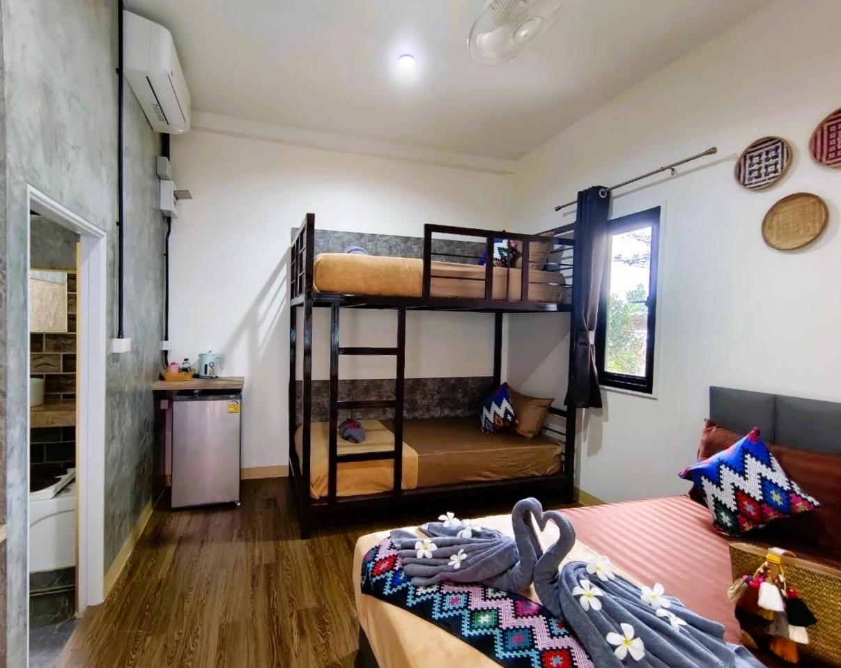 O K Chawkoh Bungalow Ko Lanta Habitación foto