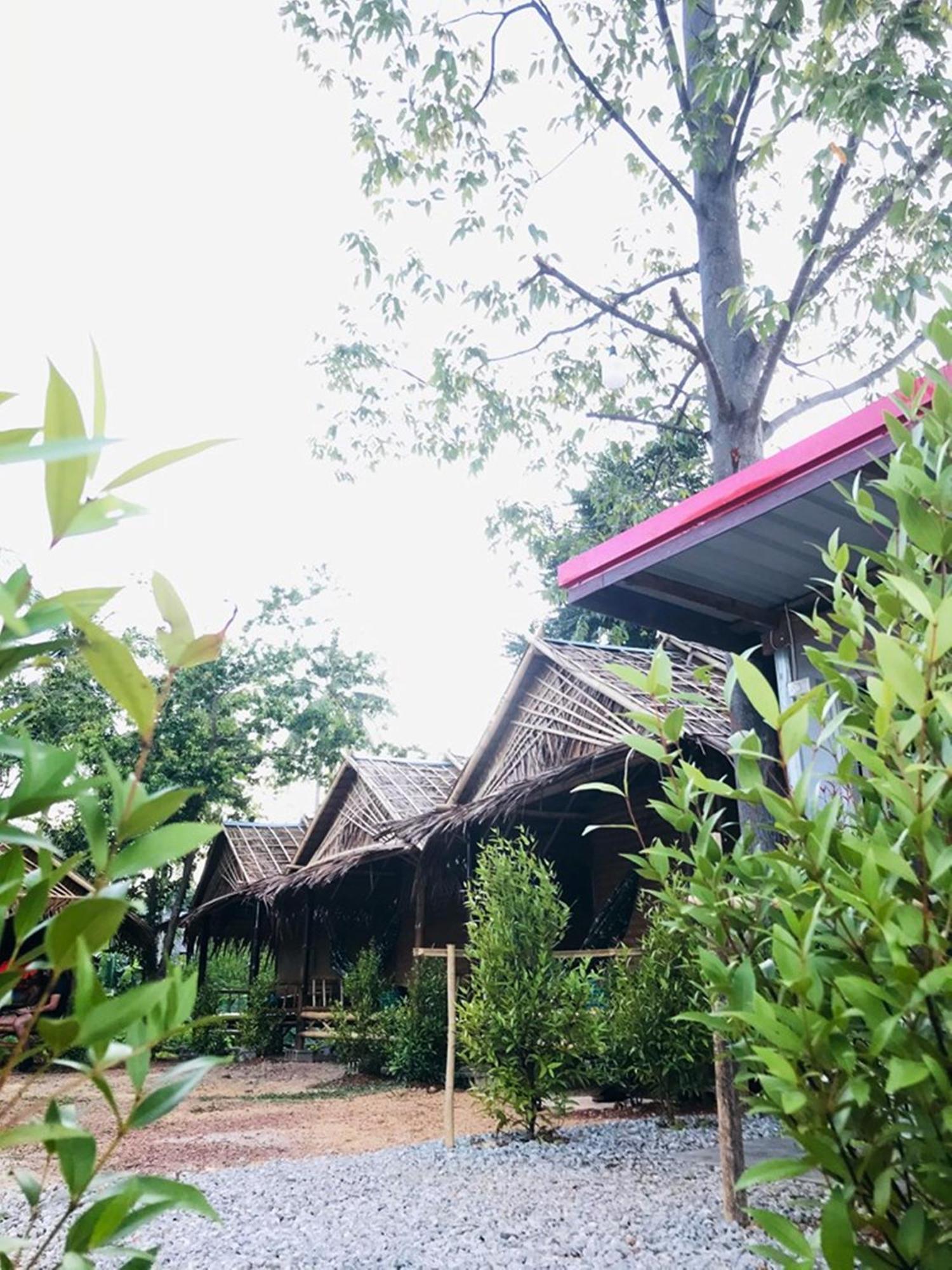 O K Chawkoh Bungalow Ko Lanta Habitación foto